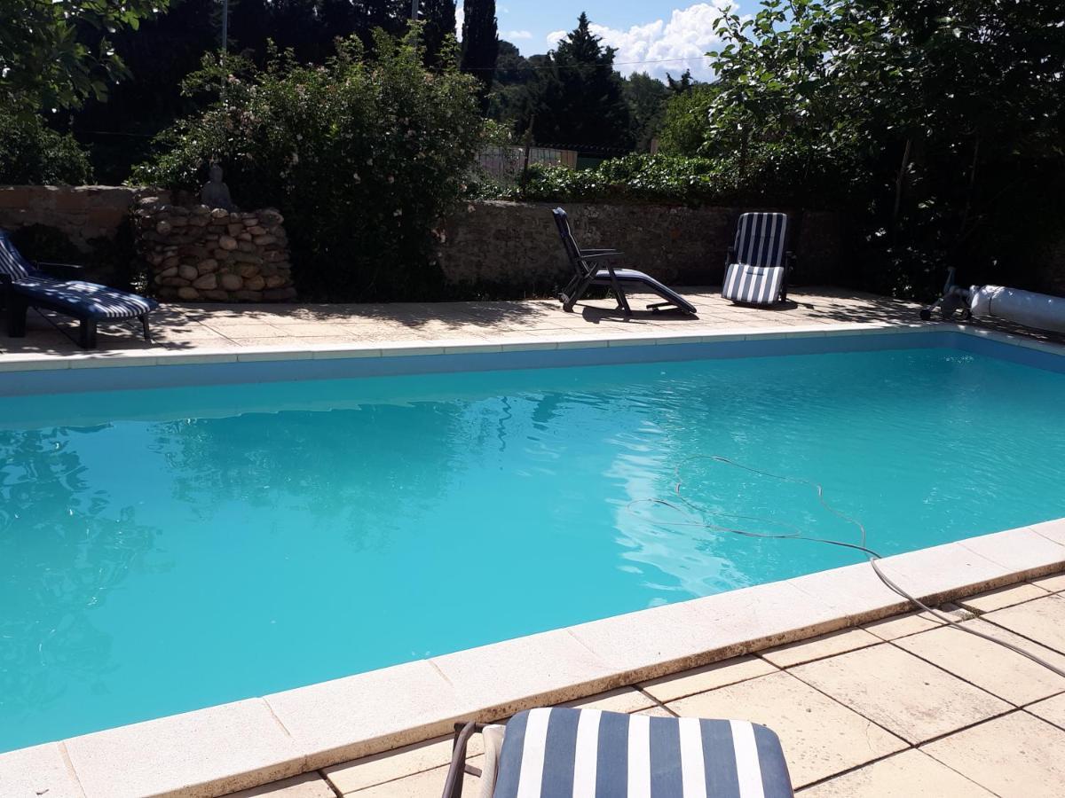 La Medeenne Alairac Exterior foto